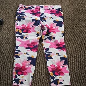 Old Navy Pink&Blue Floral Mid-rise Pixie Straight Leg White Dress Pants 💫 Plus